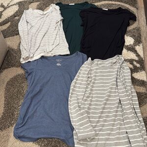 Bundle of 5 Maternity Tops. 3 Short Sleeve & 2 long Sleeve. Size Large.